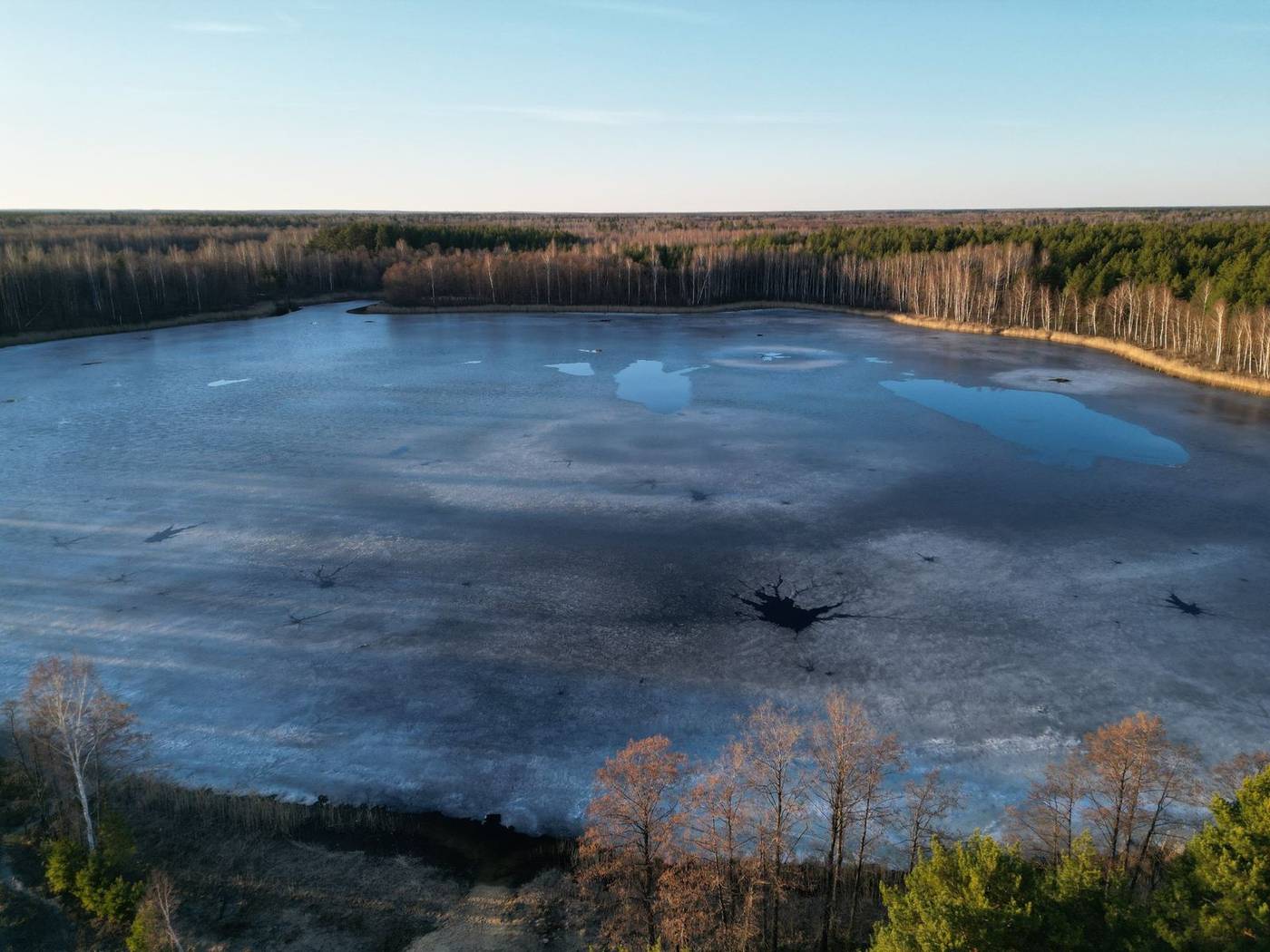 Озеро Свято зимой с высоты